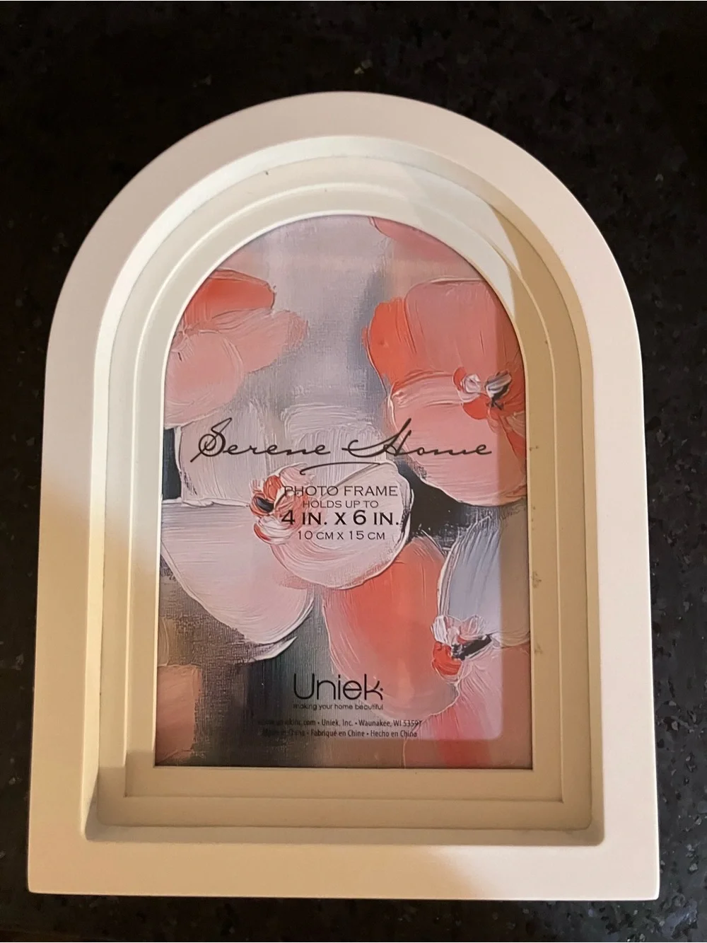 Arched Photo Frame - White-Uniek Serene Home